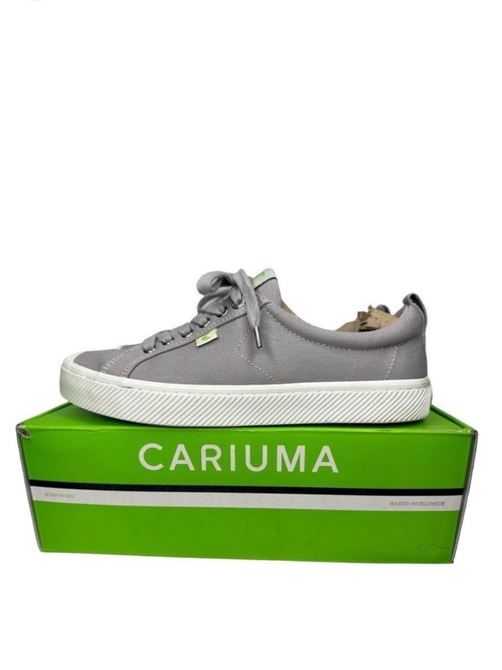 Cariuma OCA Low Light Grey Canvas Unisex Sneaker Women’s m 11 Men’s 9.5 - Picture 2 of 14